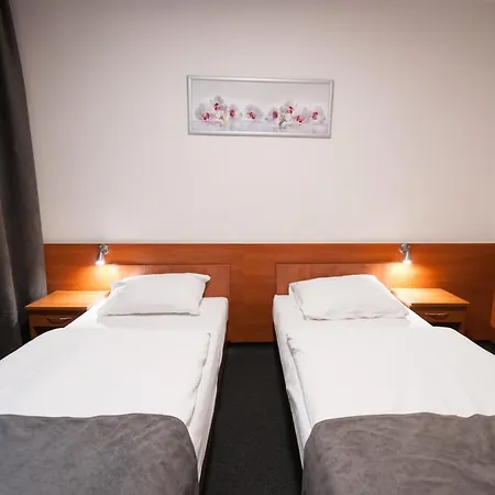 Hotel Bialy 3*