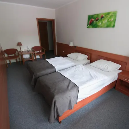 Bialy Hotel 3*